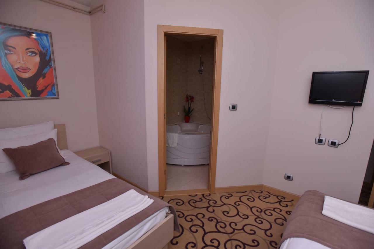 贝尔格莱德酒店 Čačak 外观 照片